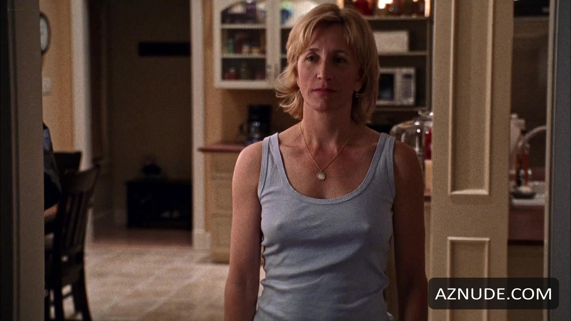 Kim Dickens in Out Of Order, photo 88