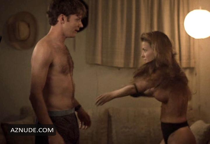Carmen Electra in The Mating Habits of the Earthbound Human, photo 1