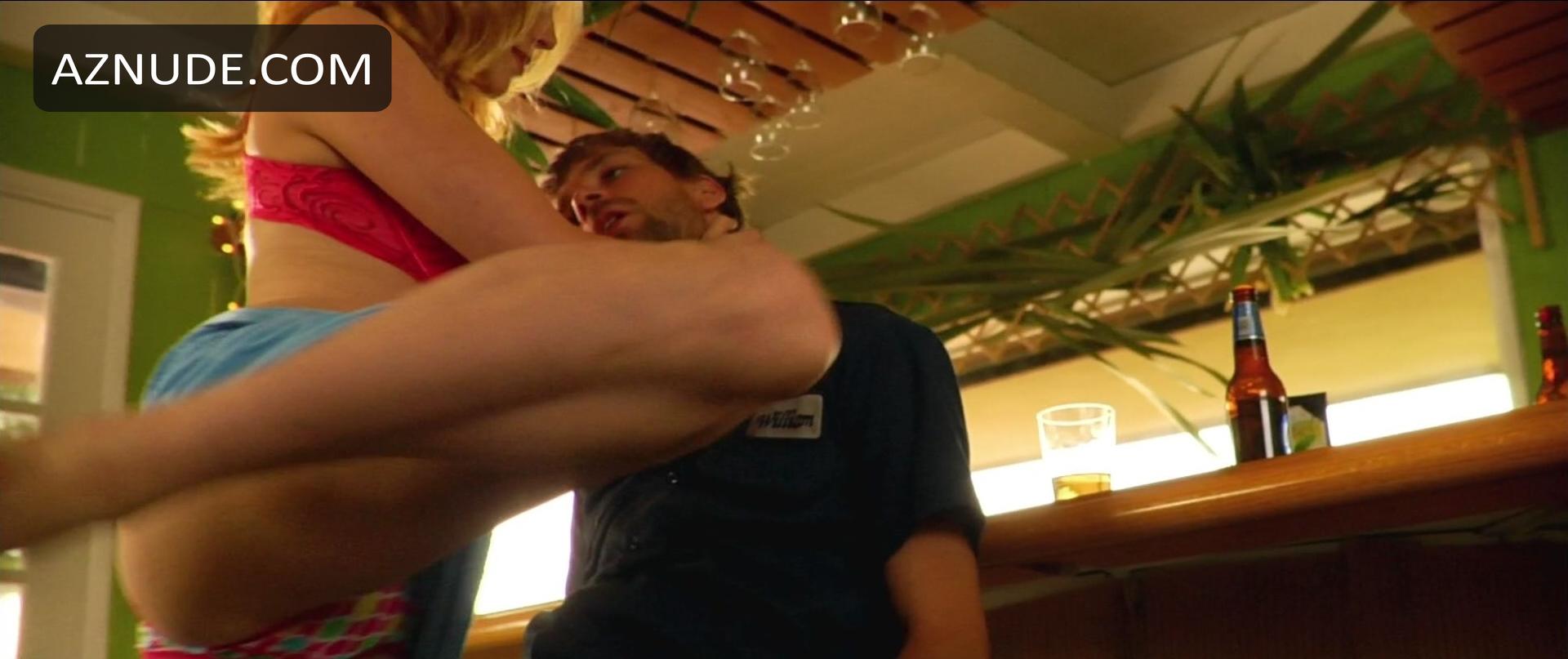 Diora Baird in Beautiful Girl, photo 5