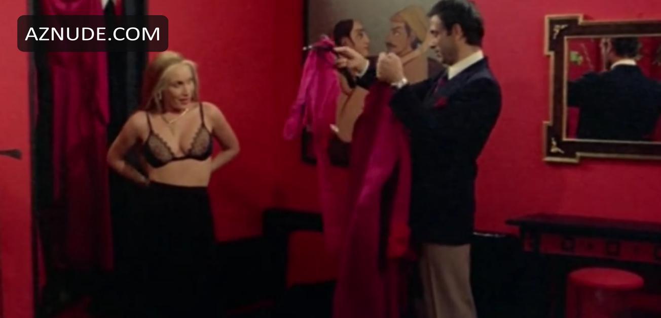 Patrizia Webley in Play Motel, photo 11