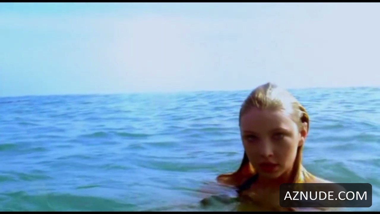 Elisabeth Harnois in Point Pleasant, photo 5