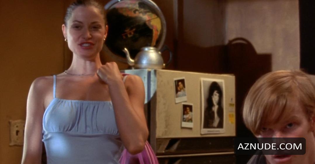 Lorri Bagley in Trick, photo 6