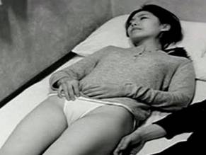 Eun-joo Lee in Virgin Stripped Bare by Her Bachelors, photo 21