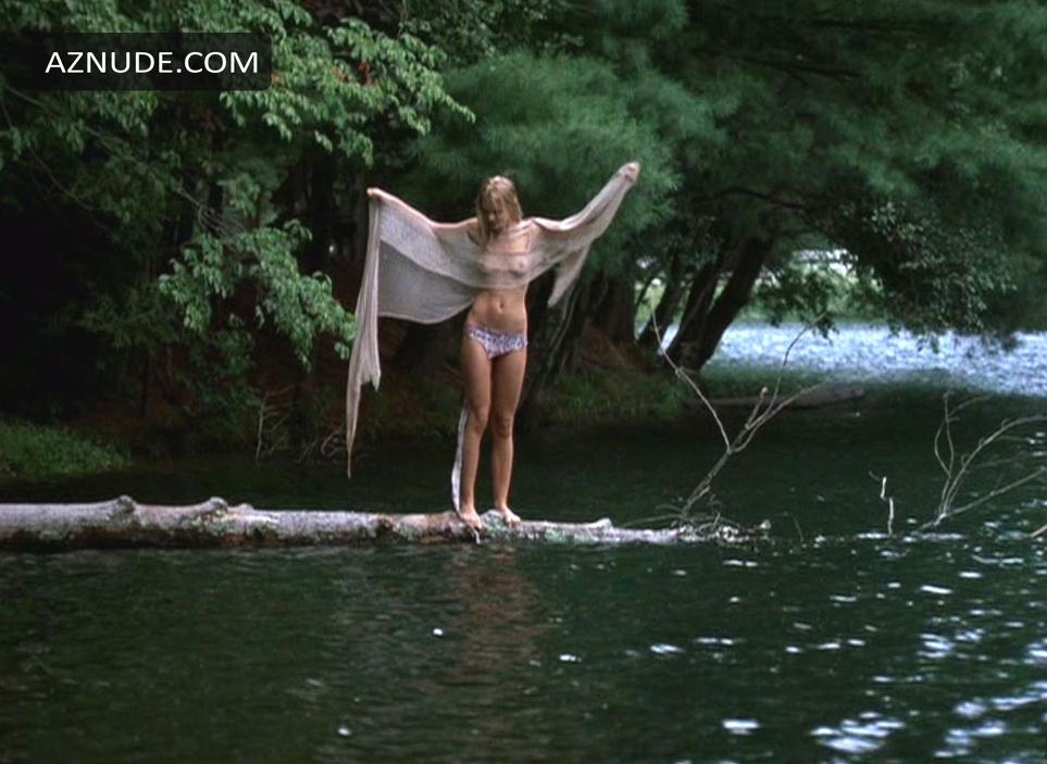 Jaime King in Happy Campers, photo 8