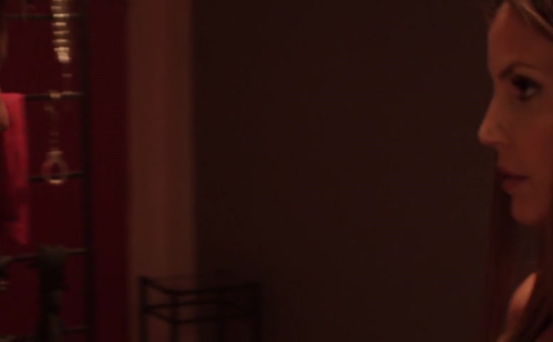 Charisma Carpenter in Bound, photo 37