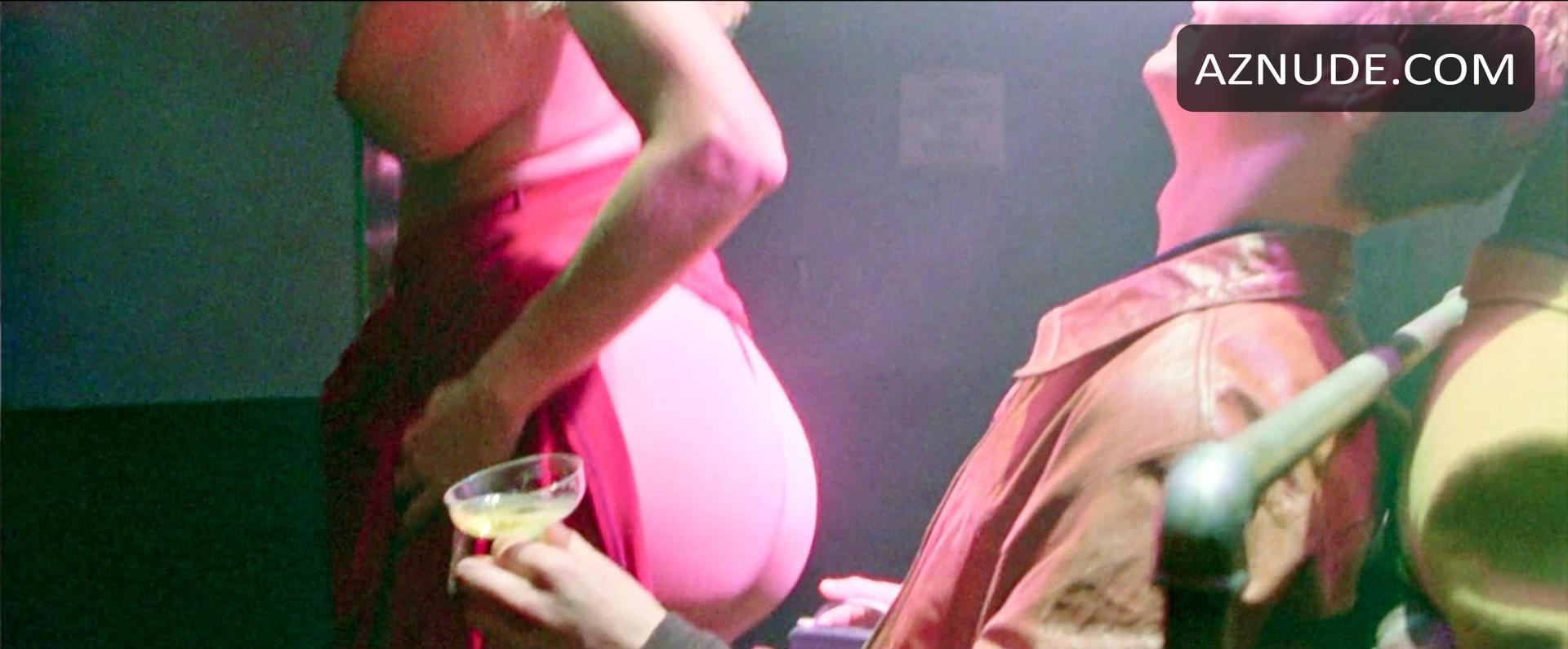 Tane Mcclure in Go, photo 19