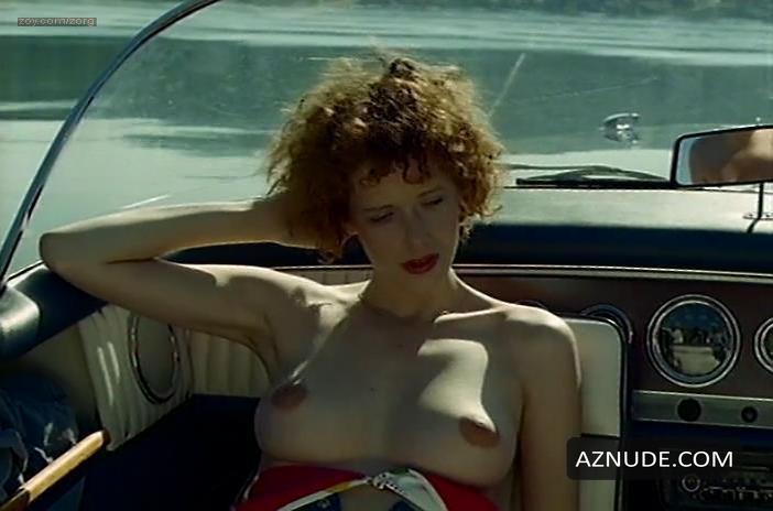 Sylvia Kristel in Julia, photo 36