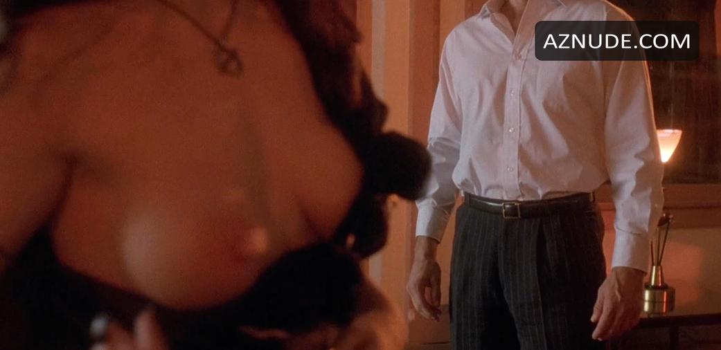 Isa Jank in Night Angel, photo 10