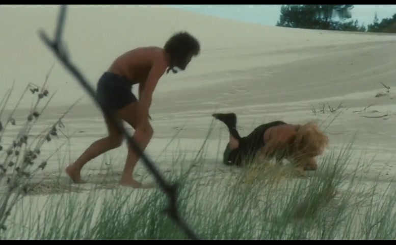 Mariangela Melato in Swept Away, photo 35