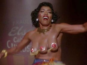 Angela Bassett in American Horror Story (2011-), photo 23