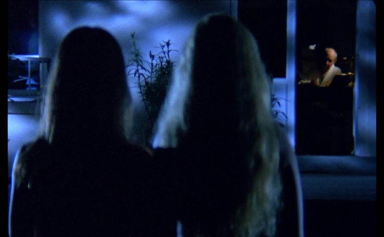Alexandra Pic in Two Orphan Vampires, photo 2