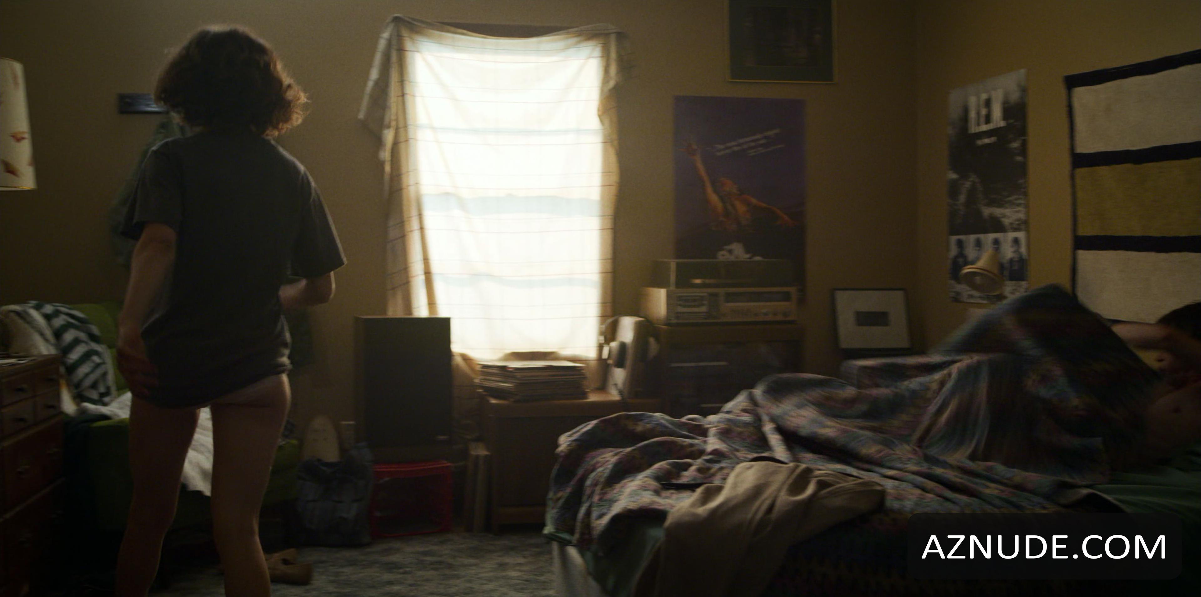 Stranger Things (2016-) in Stranger Things (2016-), photo 11