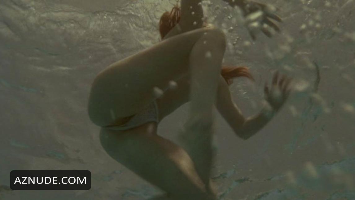 Erica Durance in House Of The Dead, photo 1