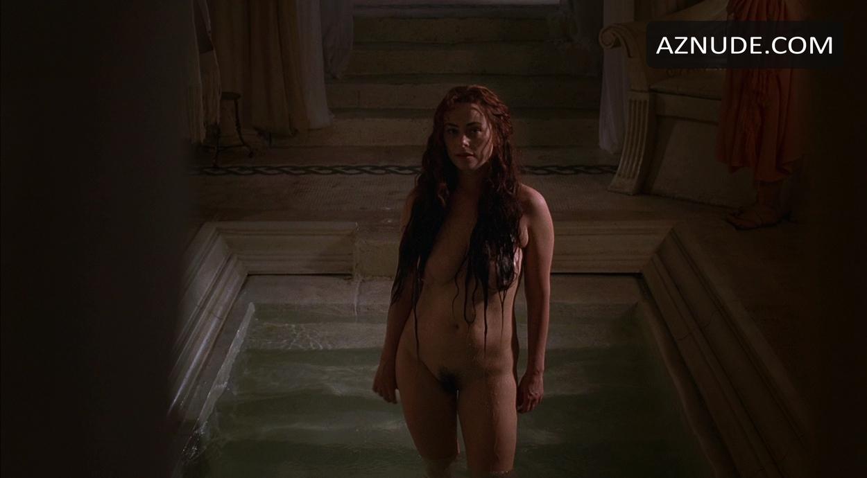 Polly Walker in Rome, photo 16