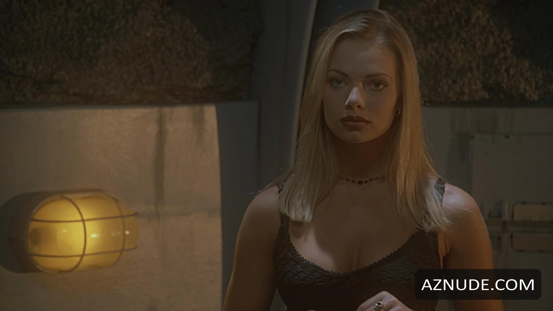 Jaime Pressly in The Journey: Absolution, photo 12