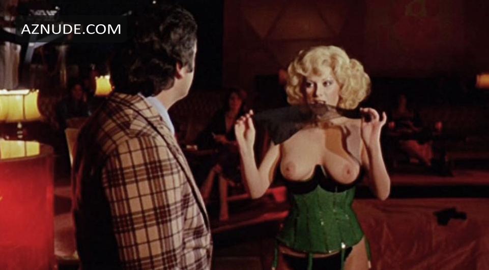 Edwige Fenech in Taxi Girl, photo 9
