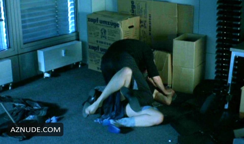 Josefine Domes in Big Girls Don't Cry, photo 2