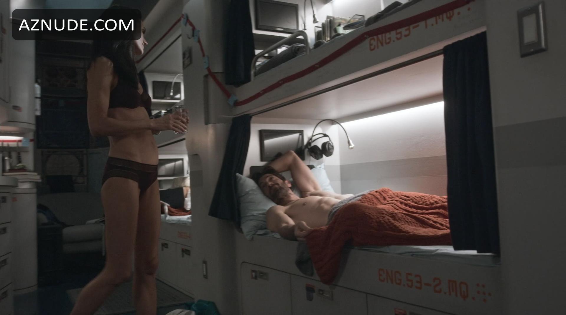 Snowpiercer (2020-) in Snowpiercer (2020-), photo 13