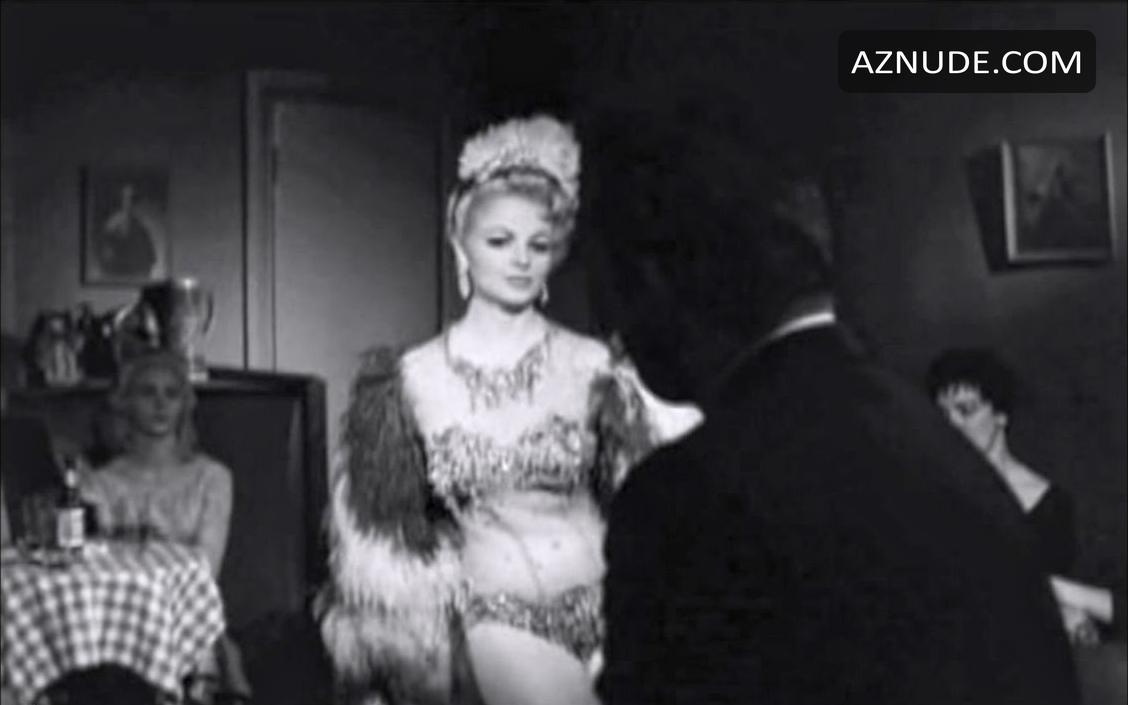 Bonnie Sharie in The Brain That Wouldn't Die, photo 12