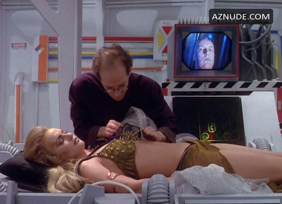Rebekah Carlton-Luff in Leprechaun 4, photo 7