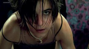 Natali Broods in S, photo 11