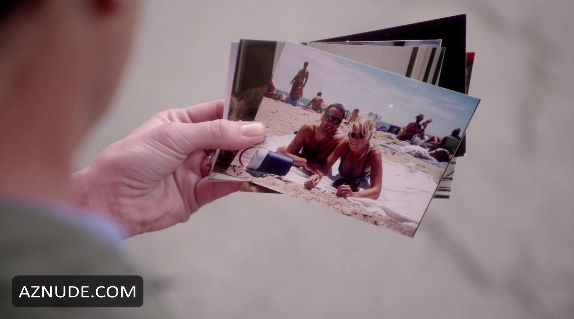 Chelsea Handler in Chelsea Does (2016-), photo 3