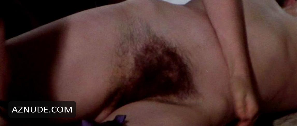 Monica Swinn in Female Vampire, photo 8