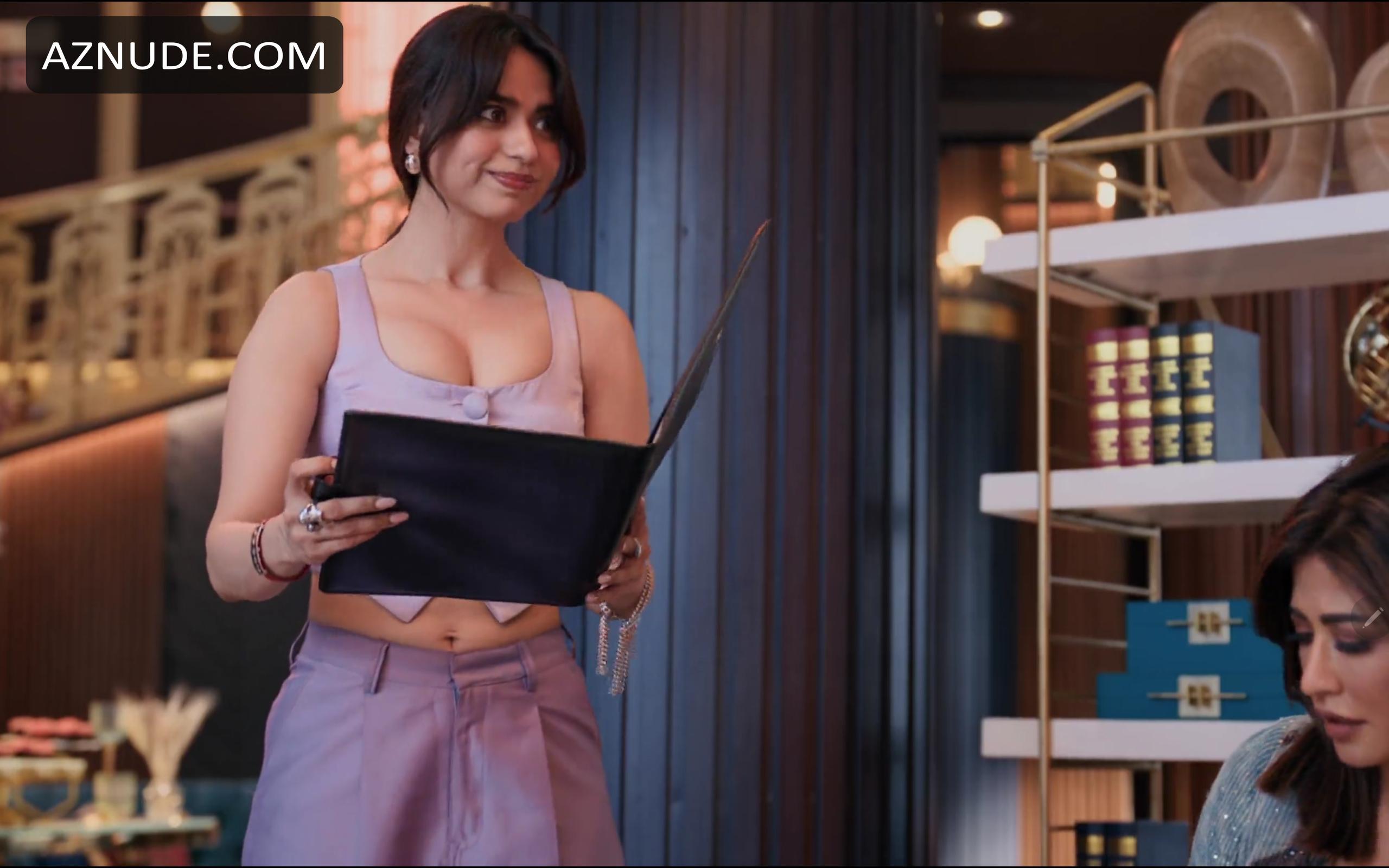 Soundarya Sharma in Housefull 4, photo 252