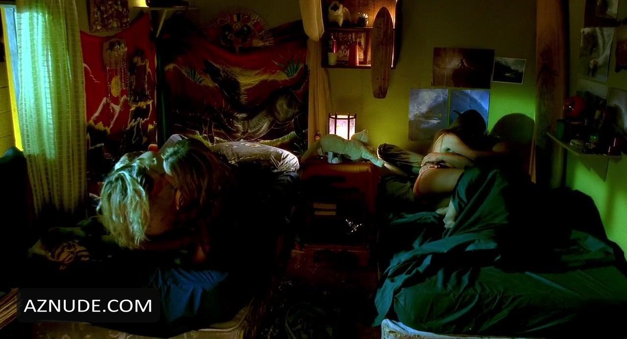 Melonie Diaz in Lords Of Dogtown, photo 13