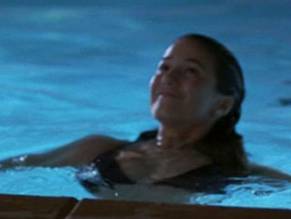 Emmanuelle Chriqui in In the Mix, photo 10