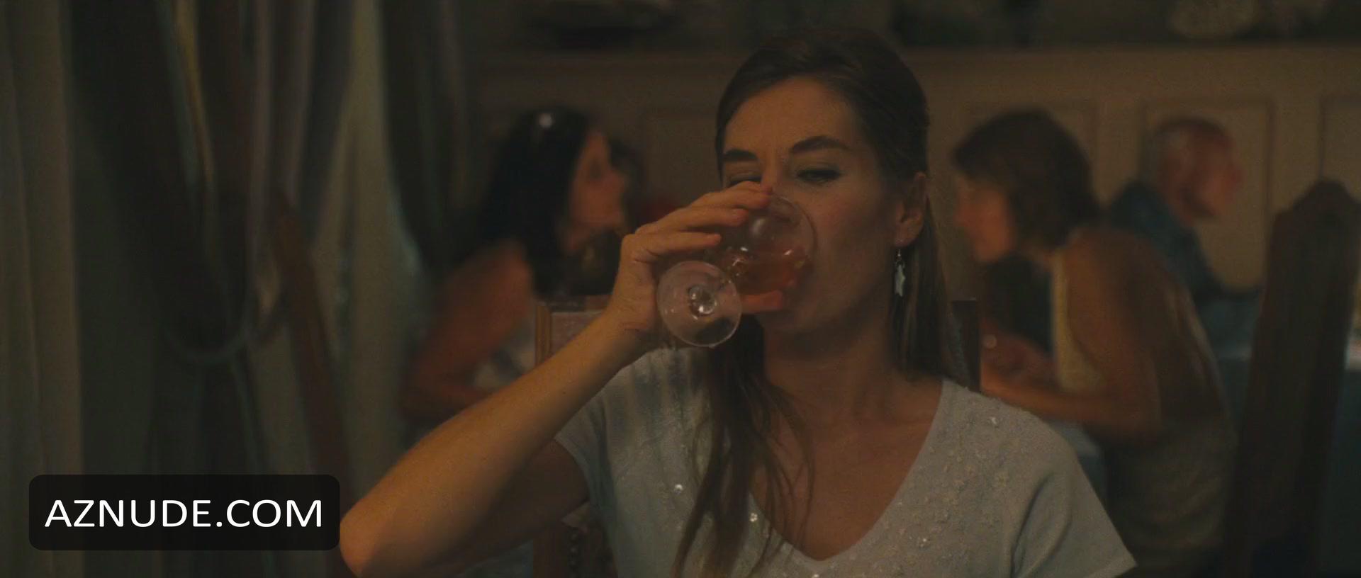 Mathilde Seigner in Camping (2018-), photo 6