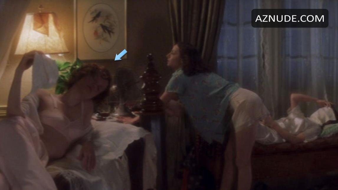 Kiersten Warren in Divine Secrets of the Ya-Ya Sisterhood, photo 1