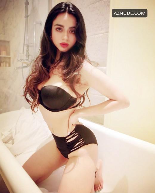 Soundarya Sharma in Housefull 4, photo 86