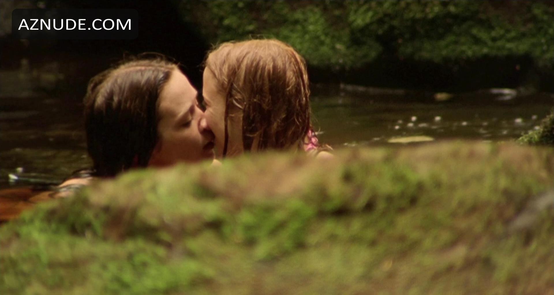 Emily Blunt in My Summer of Love, photo 1