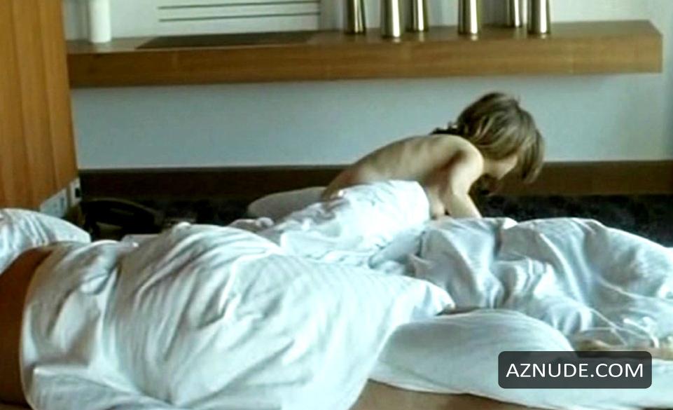 Stefanie Stappenbeck in Nur Ein Kleines Bisschen Schwanger, photo 1