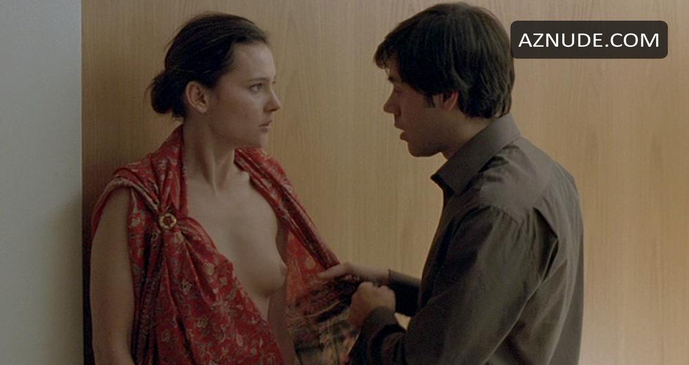 Virginie Ledoyen in Shall We Kiss?, photo 0