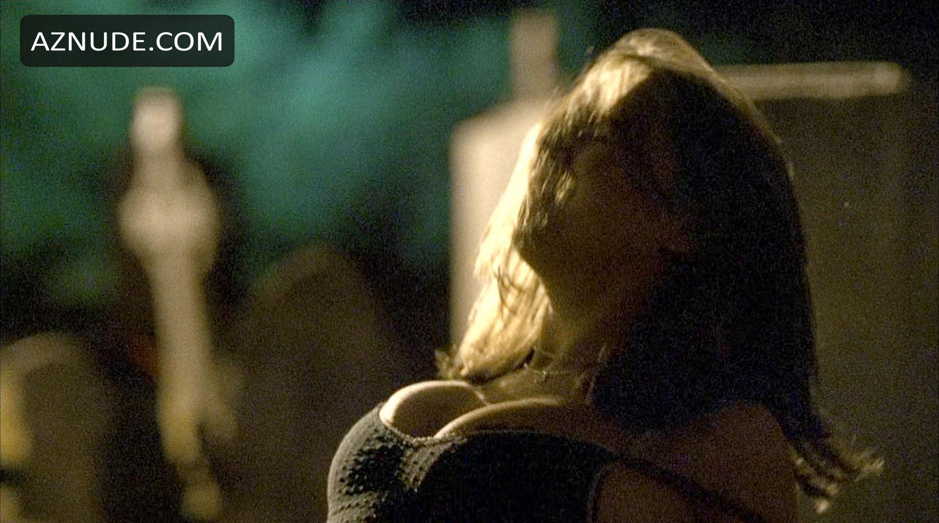 Rachael Leigh Cook in 11:14, photo 12