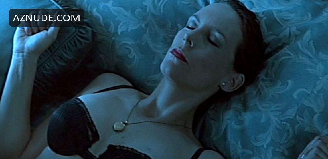 Jamie Lee Curtis in True Lies, photo 1