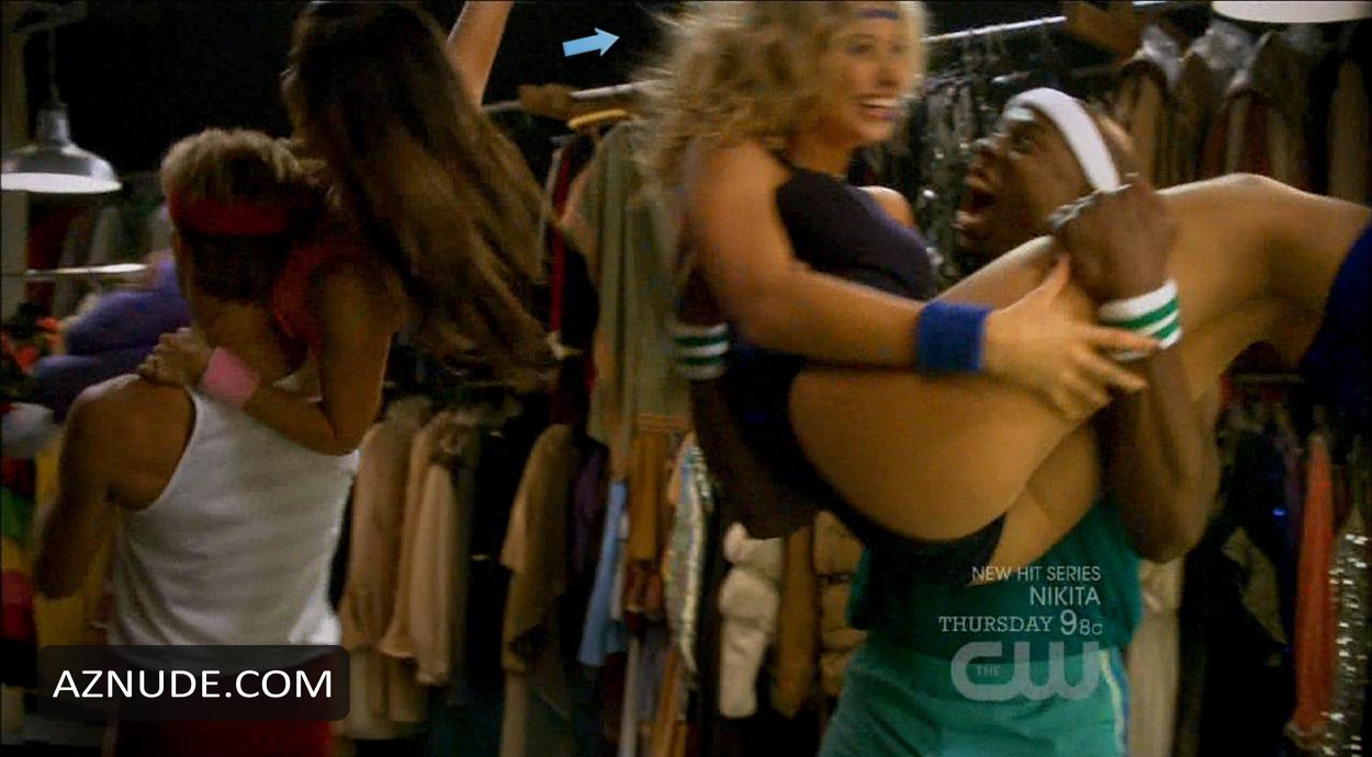 Aly Michalka in Hellcats (2010-2011), photo 2