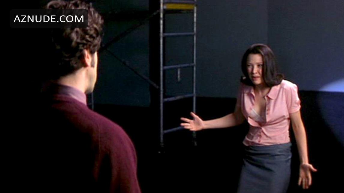 Elisabeth Harnois in Pretty Persuasion, photo 0