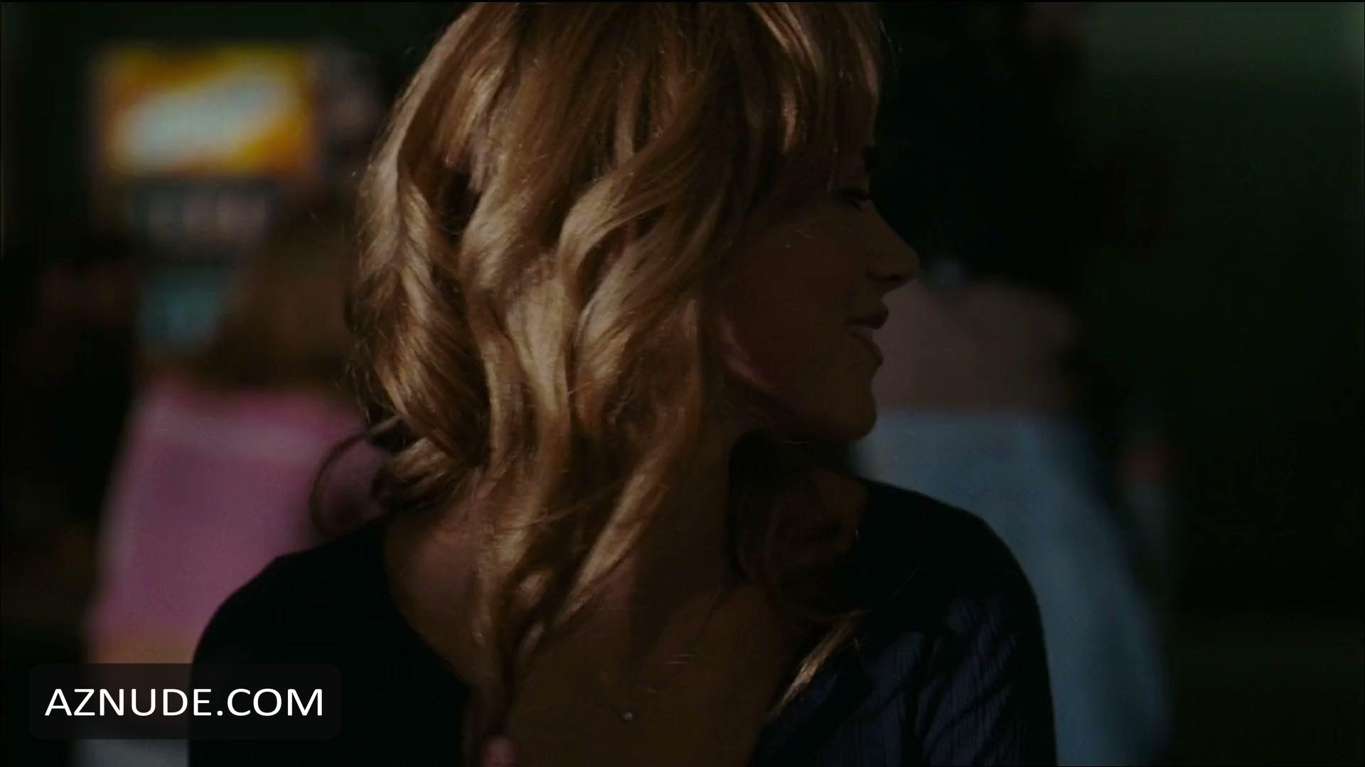 Emily Wickersham in Gardener Of Eden, photo 12