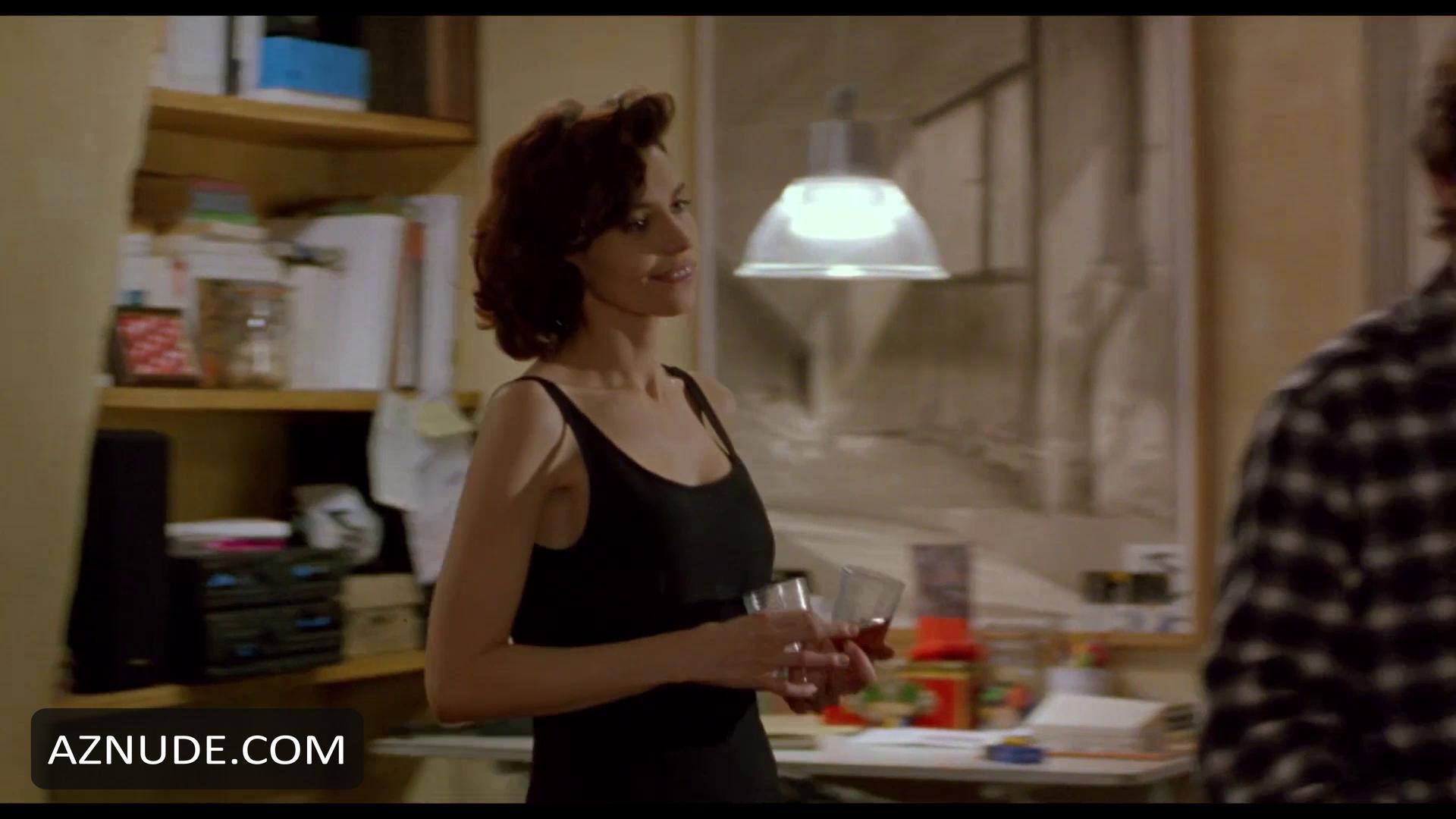 Beatrice Dalle in A La Folie, photo 5