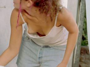 Javiera Diaz de Valdes in Sex with Love, photo 20