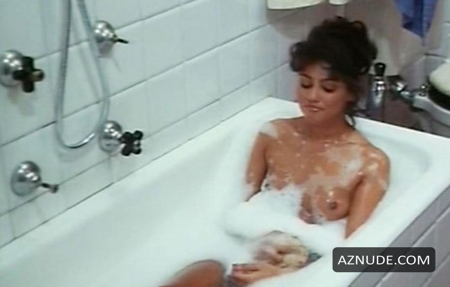 Xiomara Gonzales in E Forte Un Casino!, photo 7