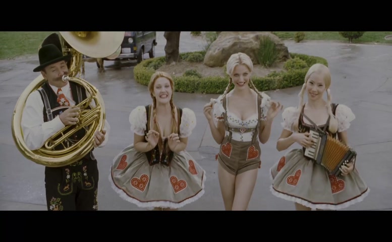 Lucy Liu in Charlie's Angels, photo 4