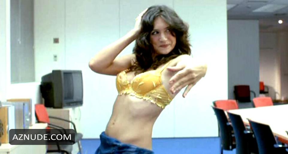 Maria Botto in Only Human, photo 7