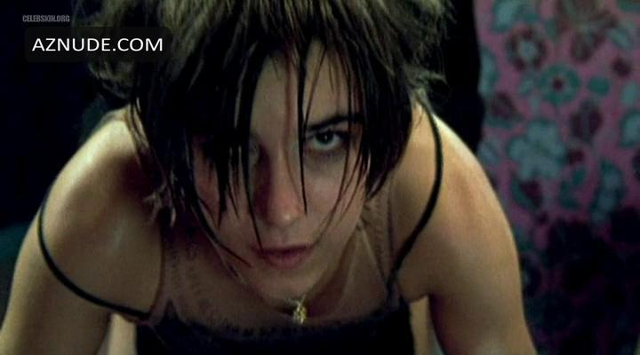 Natali Broods in S, photo 22