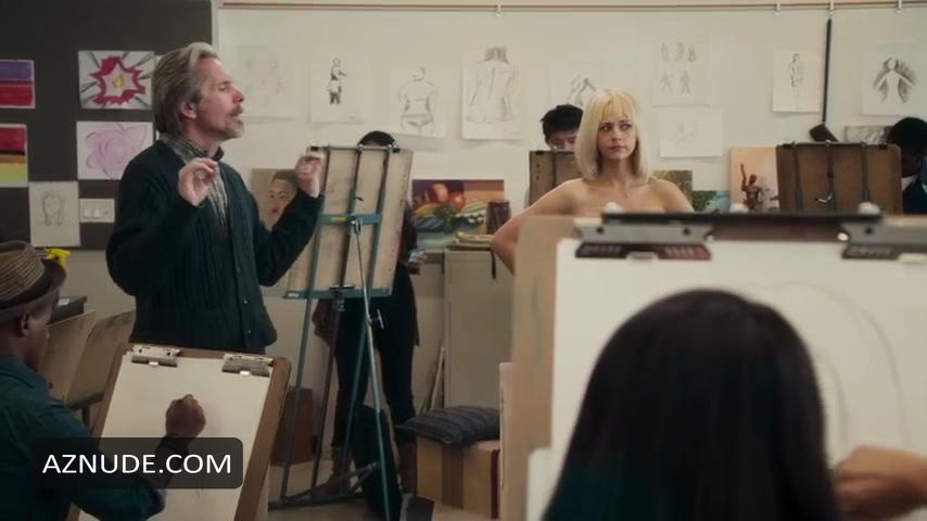 Rashida Jones in Angie Tribeca (2016-), photo 15