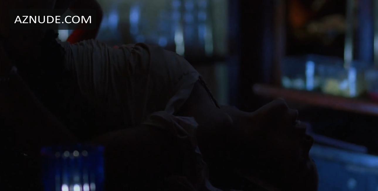 Golden Brooks in Motives, photo 12