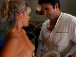 Lori Morrissey in Treasure, photo 6
